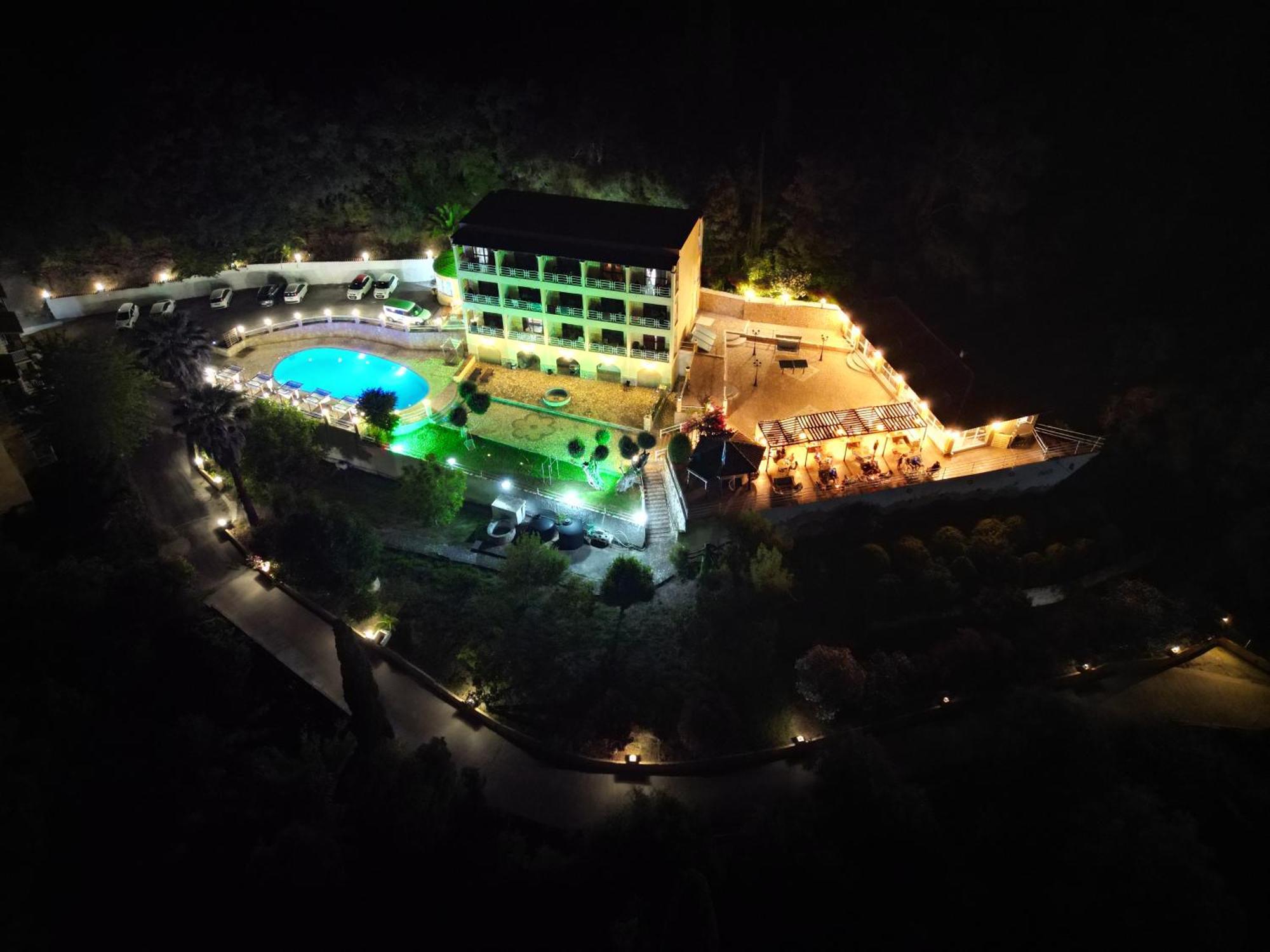 Aparthotel Avra Sunset Sea View Liapades Exterior foto